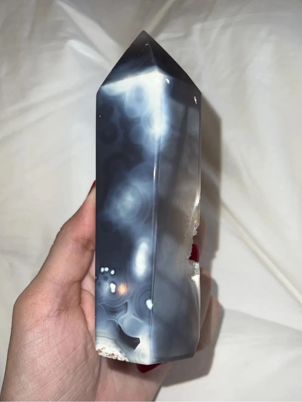 Natural Agate Crystal Tower (5”x3”, 1.9 lb) Décor & Healing Stone - Picture 3 of 4
